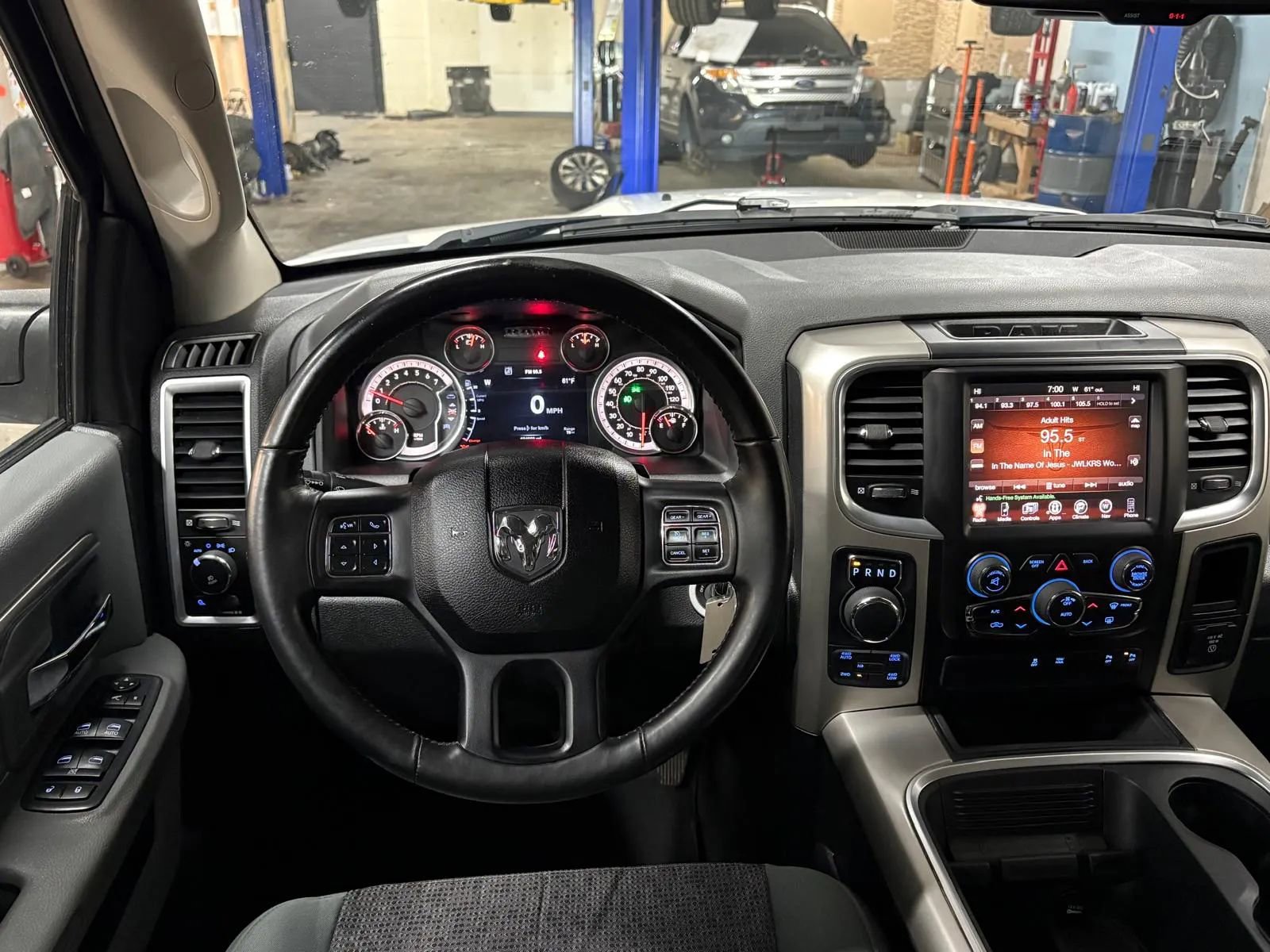 Used 2017 RAM 1500 Big Horn image 16