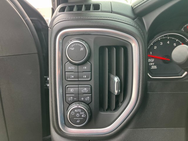 Used 2019 Chevrolet Silverado 1500 LTZ image 18