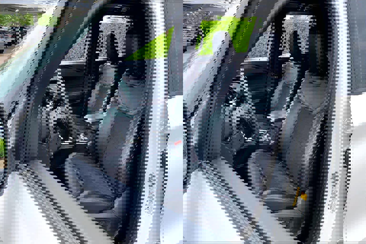 Used 2024 Ford Explorer ST w/ Equipment Group 401A image 7