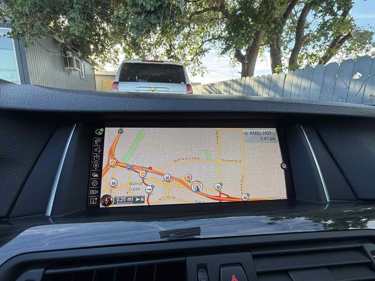 Used 2015 BMW 528i Sedan image 19