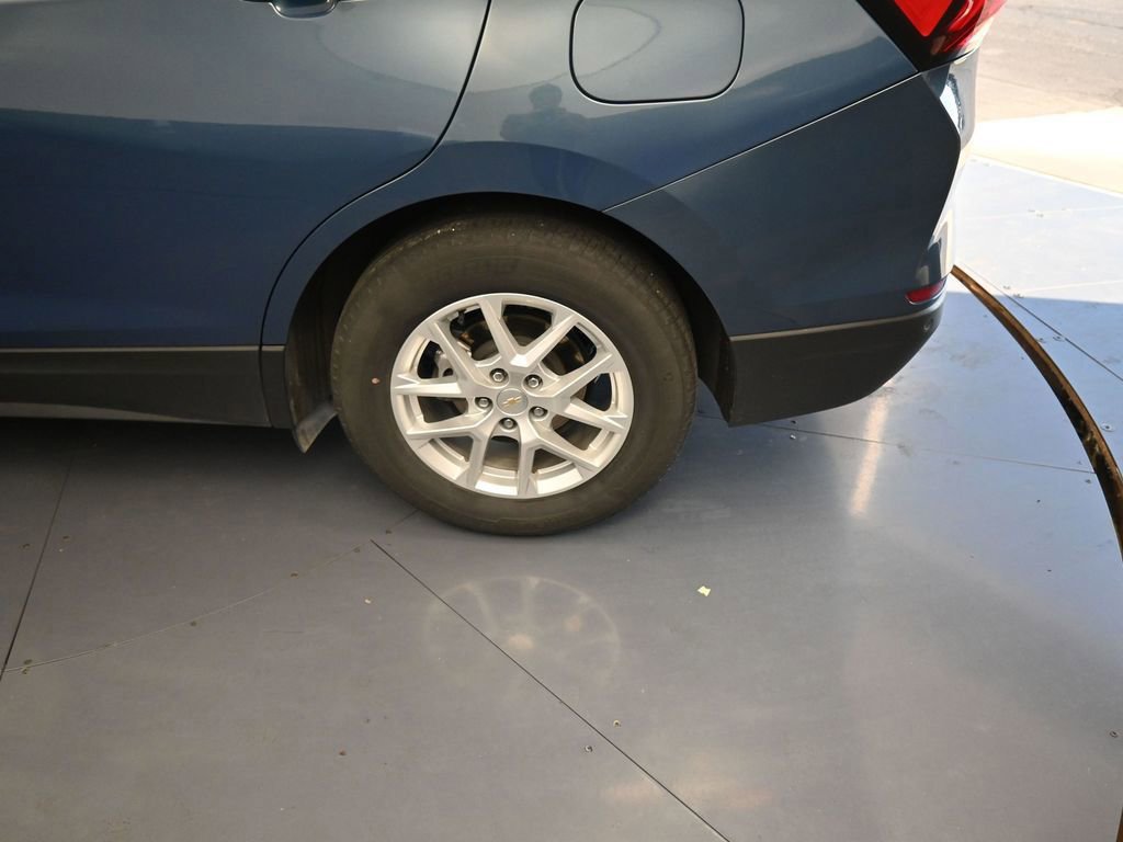 Used 2024 Chevrolet Equinox LT image 18