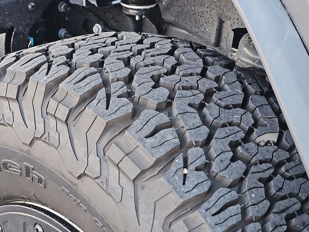 Used 2026 Jeep Wrangler Unlimited Rubicon image 26