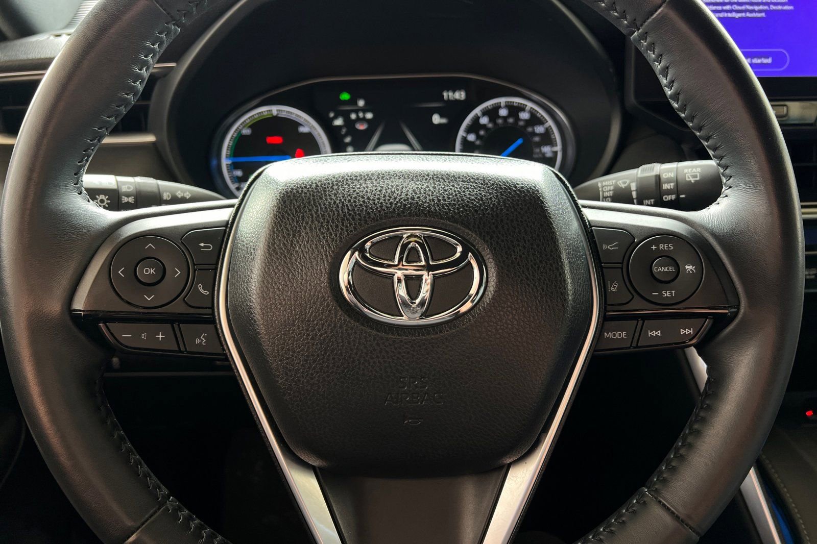 Used 2024 Toyota Venza XLE AWD/4WD image 26