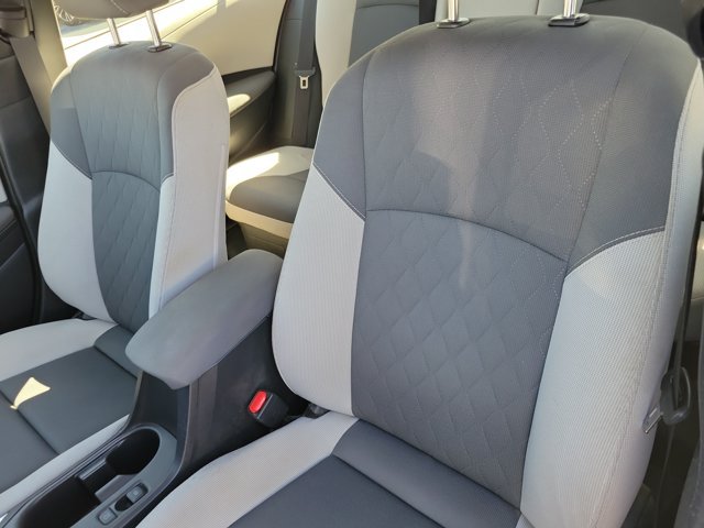 Used 2024 Toyota Corolla LE FWD image 7