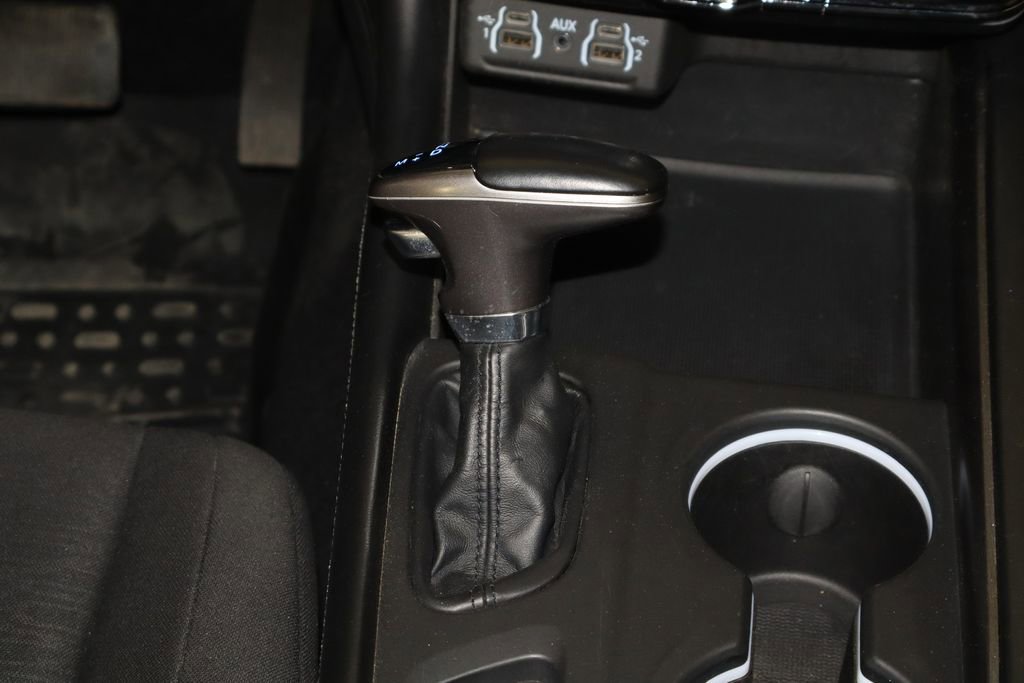 Used 2021 Dodge Durango SXT w/ 3rd Row Seating Group RWD image 13