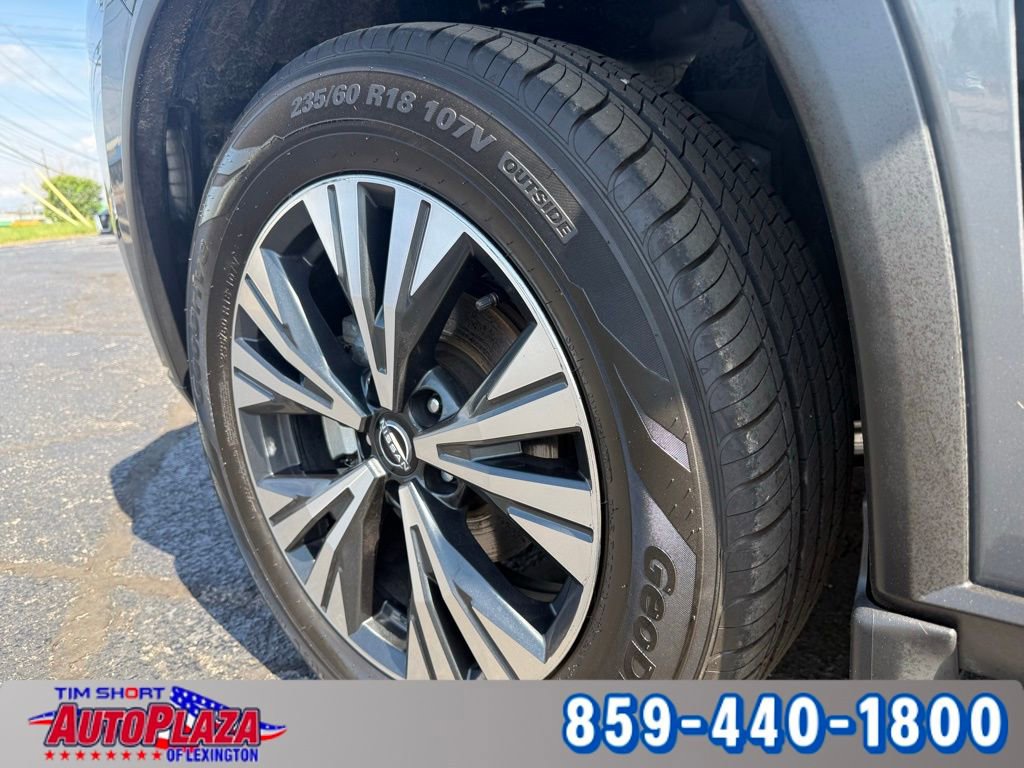 Used 2023 Nissan Rogue SV AWD/4WD image 6