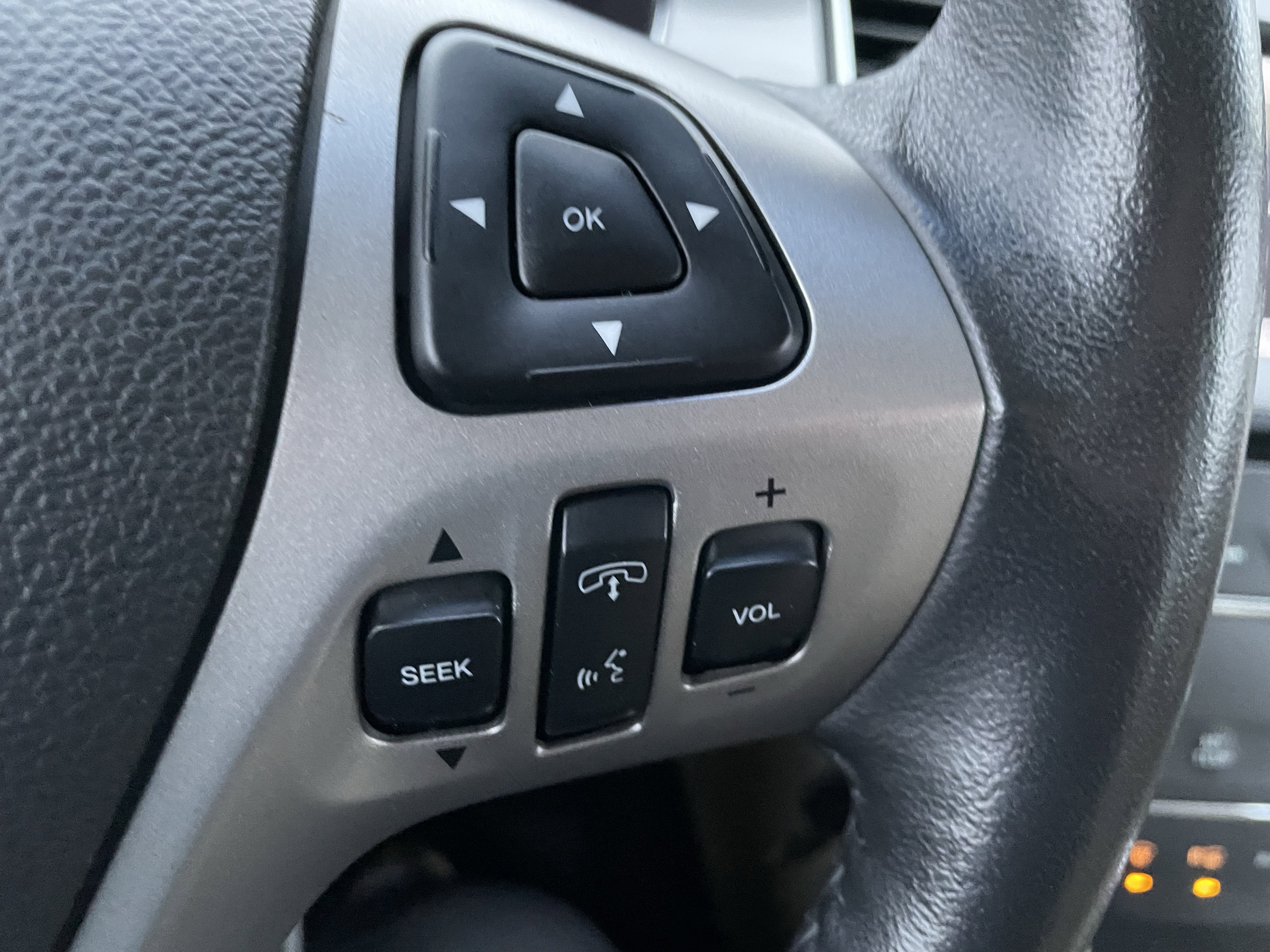 Used 2014 Ford Taurus SEL w/ Equipment Group 201A image 16