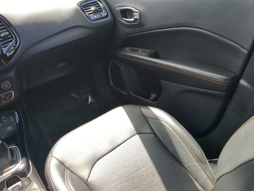 Used 2021 Jeep Compass Limited AWD/4WD image 15