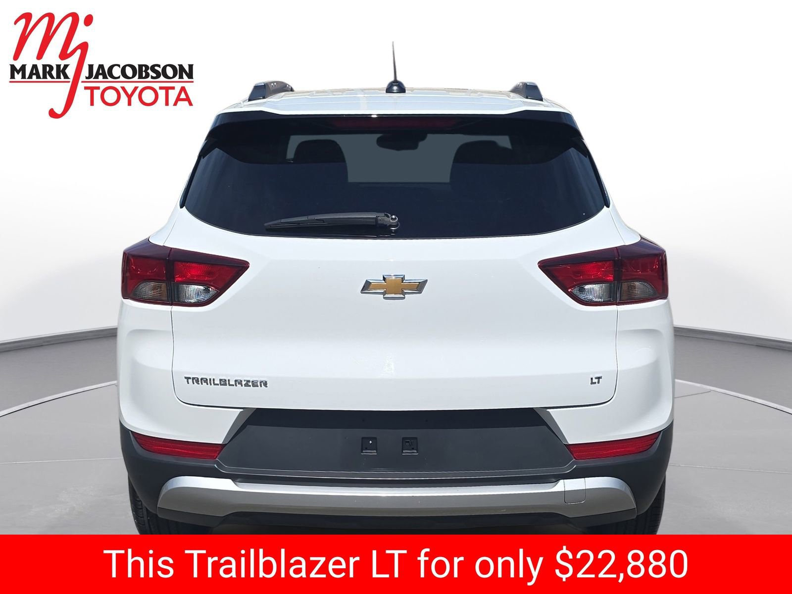 Used 2025 Chevrolet TrailBlazer LT FWD image 11