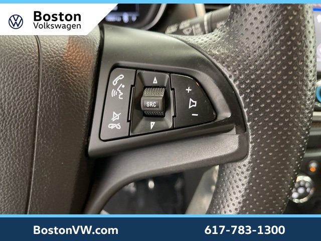 Used 2022 Chevrolet Trax LS w/ Tint and Cruise Package image 17