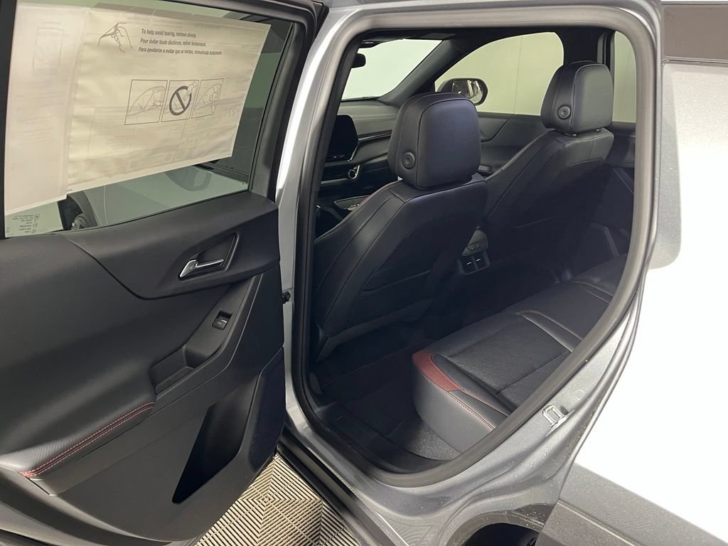 New 2027 Chevrolet Equinox RS w/ Convenience Package III FWD image 9
