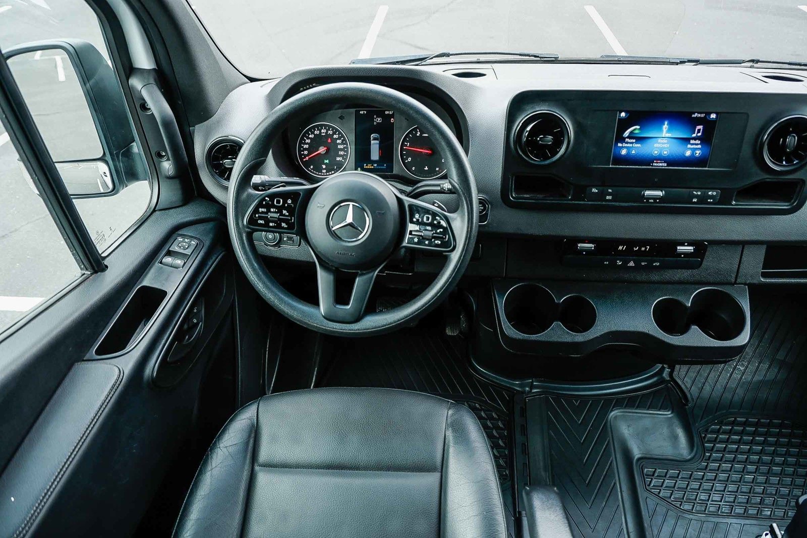 Used 2023 Mercedes-Benz Sprinter 144 Cargo image 14