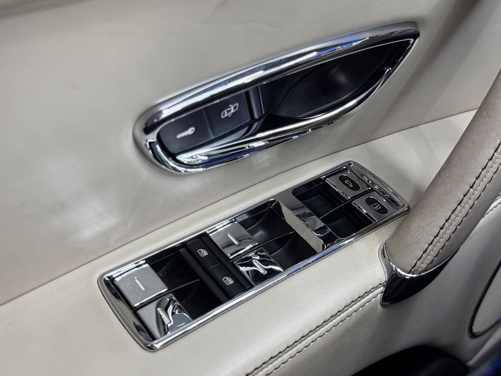 Used 2015 Bentley Flying Spur V8 AWD/4WD image 27