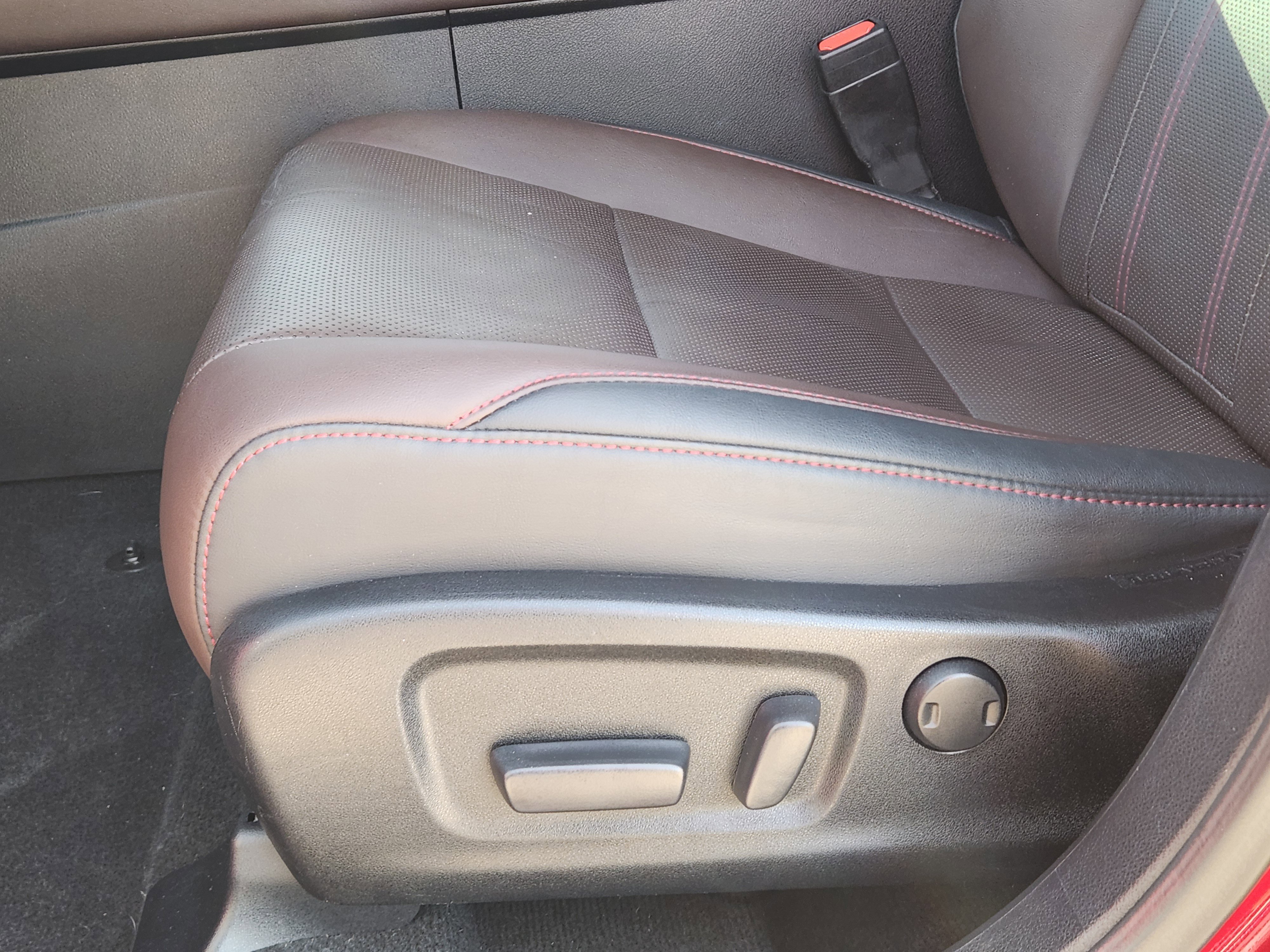 Used 2017 Lexus RX 350 350 w/ Premium Package image 33