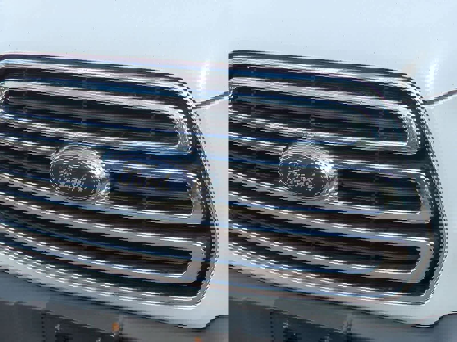 Used 2018 Ford Transit 150 130 Low Roof w/ Exterior Upgrade Package image 12