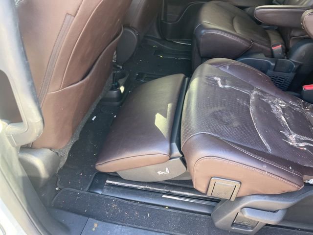 Used 2022 Toyota Sienna Platinum FWD image 10