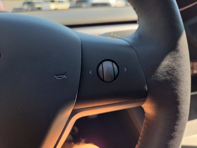 Used 2023 Tesla Model 3 Performance AWD/4WD image 21