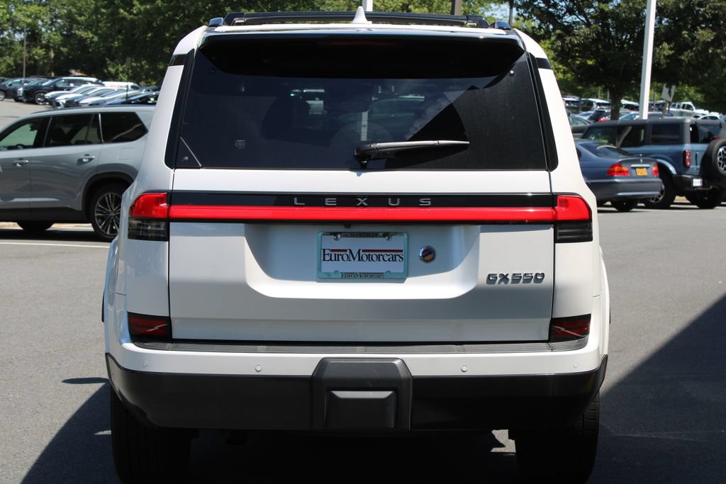 Used 2024 Lexus GX 550 w/ Accessory Package (Z1) AWD/4WD image 5