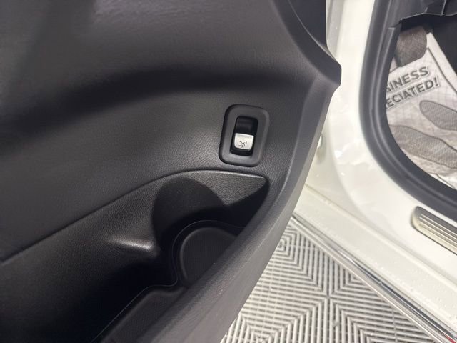 Used 2017 Mercedes-Benz C 300 4MATIC Sedan image 32