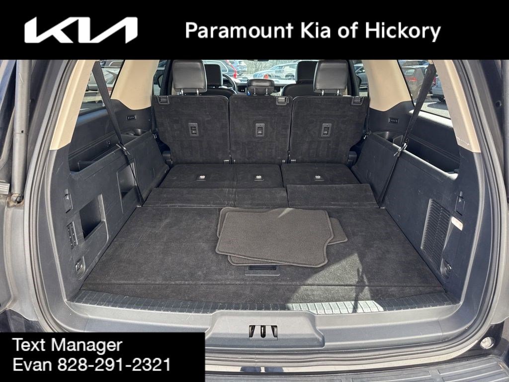 Used 2024 Ford Expedition Max XLT image 12