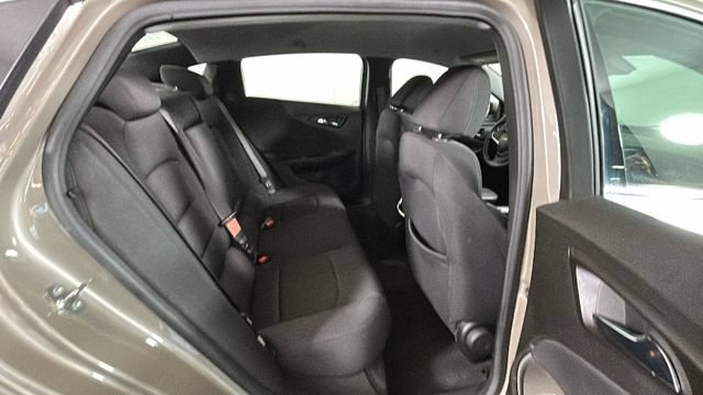 Used 2023 Chevrolet Malibu LT FWD image 30