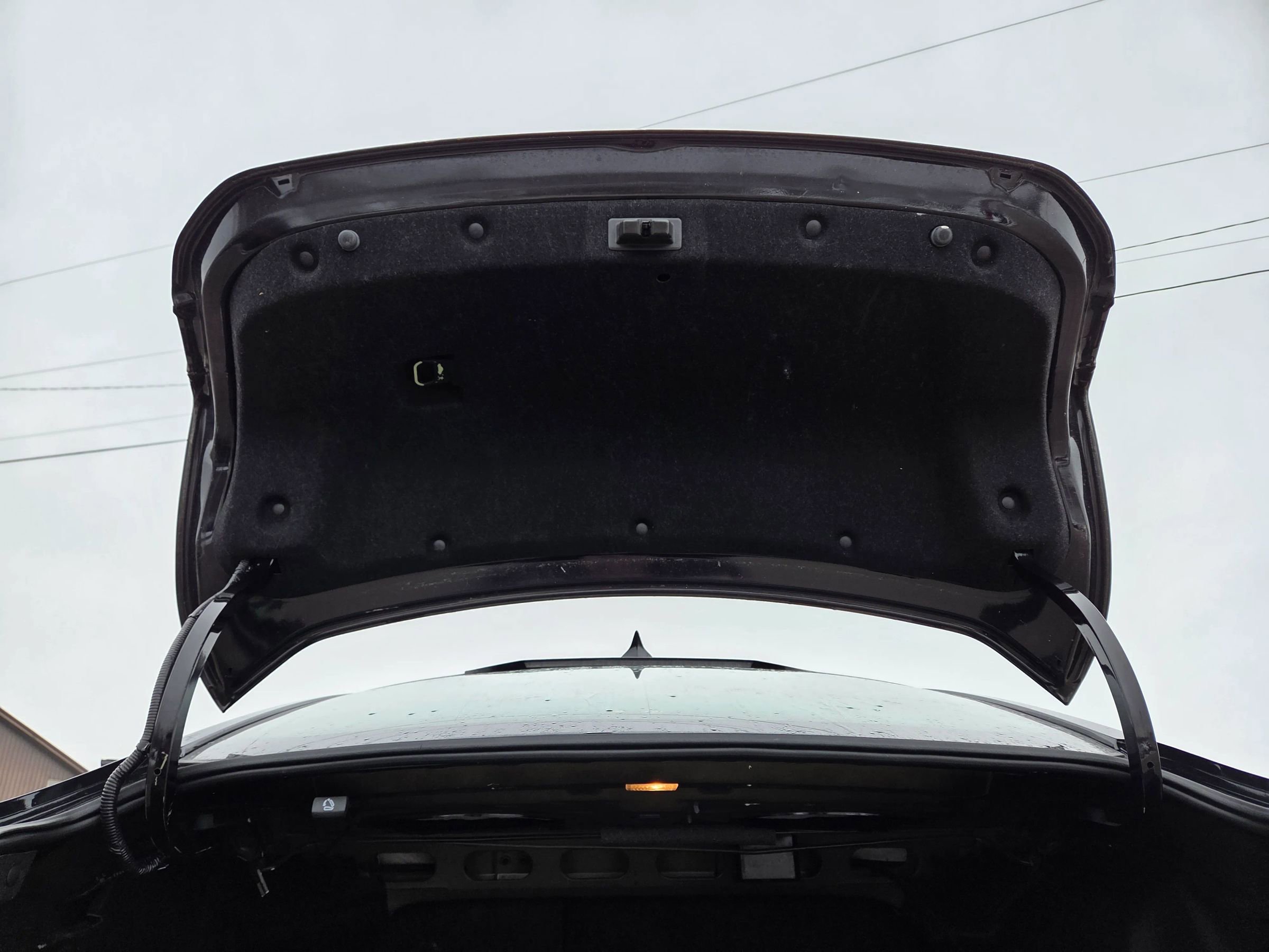 Used 2016 Chevrolet Malibu LT image 17