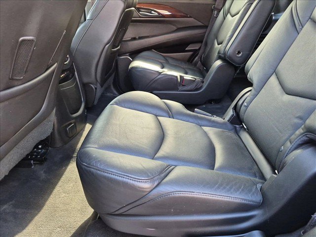 Used 2015 Cadillac Escalade Premium AWD/4WD image 19