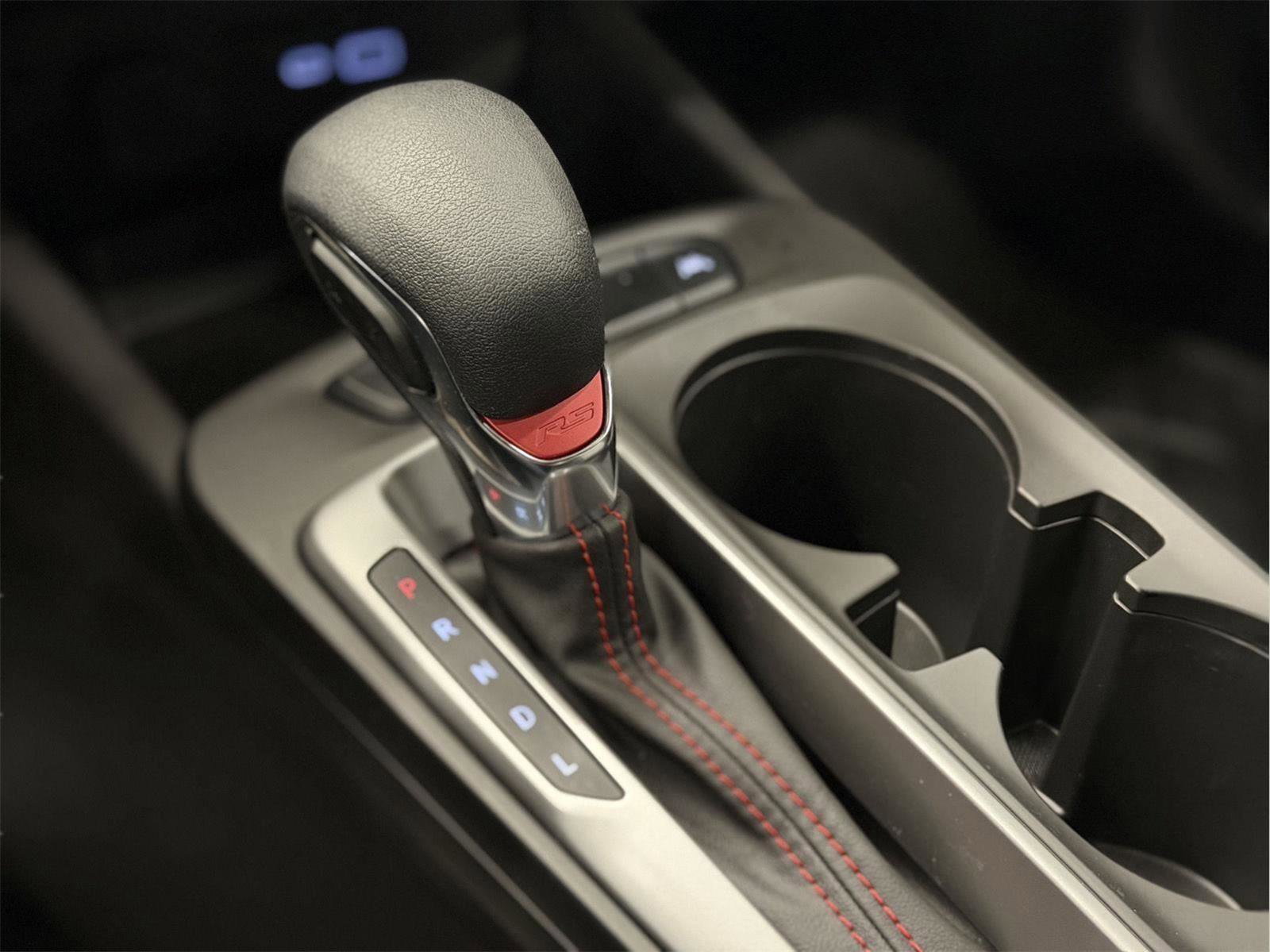 Certified 2024 Chevrolet Trax RS w/ Driver Confidence Package image 21