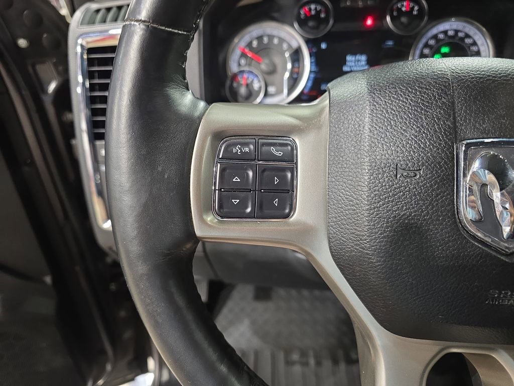 Used 2015 RAM 1500 Laramie w/ Convenience Group image 16