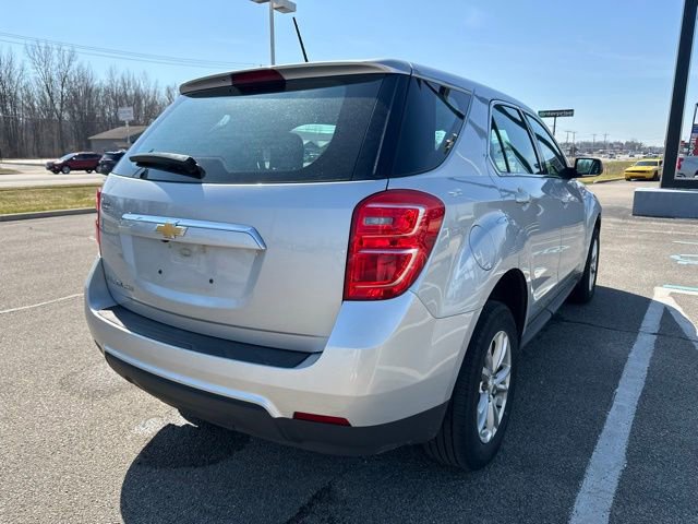 Used 2017 Chevrolet Equinox LS image 12