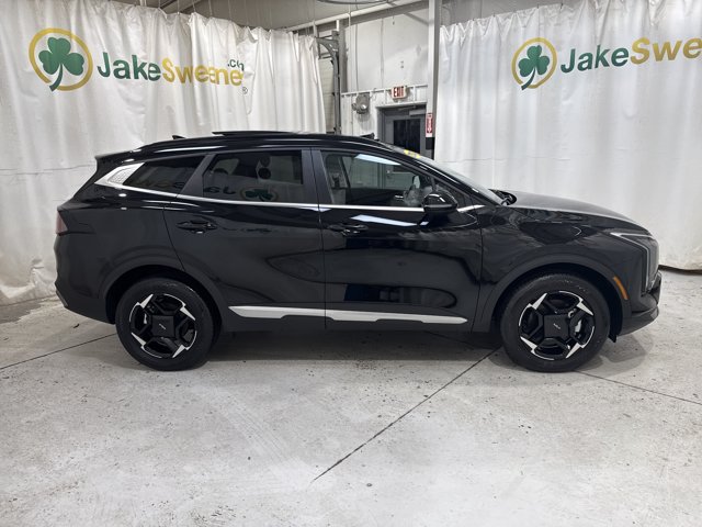 Certified 2026 Kia Sportage EX w/ EX Panorama Roof Package AWD/4WD image 19