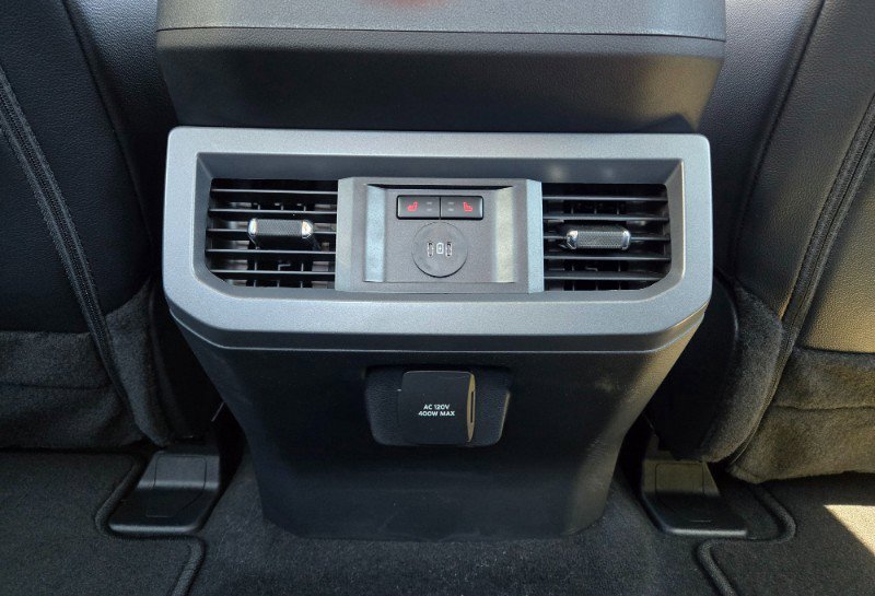 New 2025 Ford F350 Lariat image 19