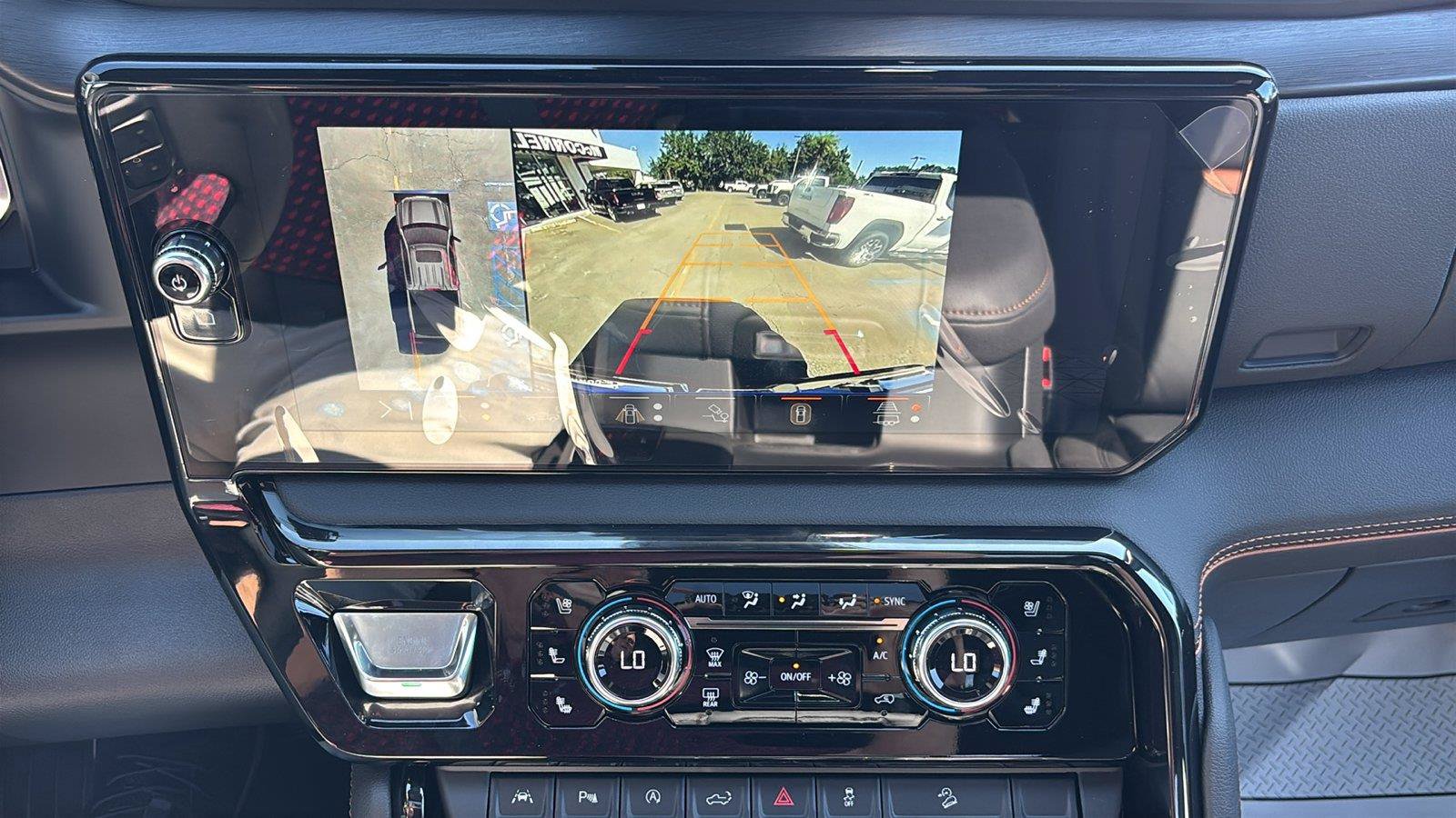 New 2026 GMC Sierra 1500 AT4 w/ AT4 Premium Package AWD/4WD image 35