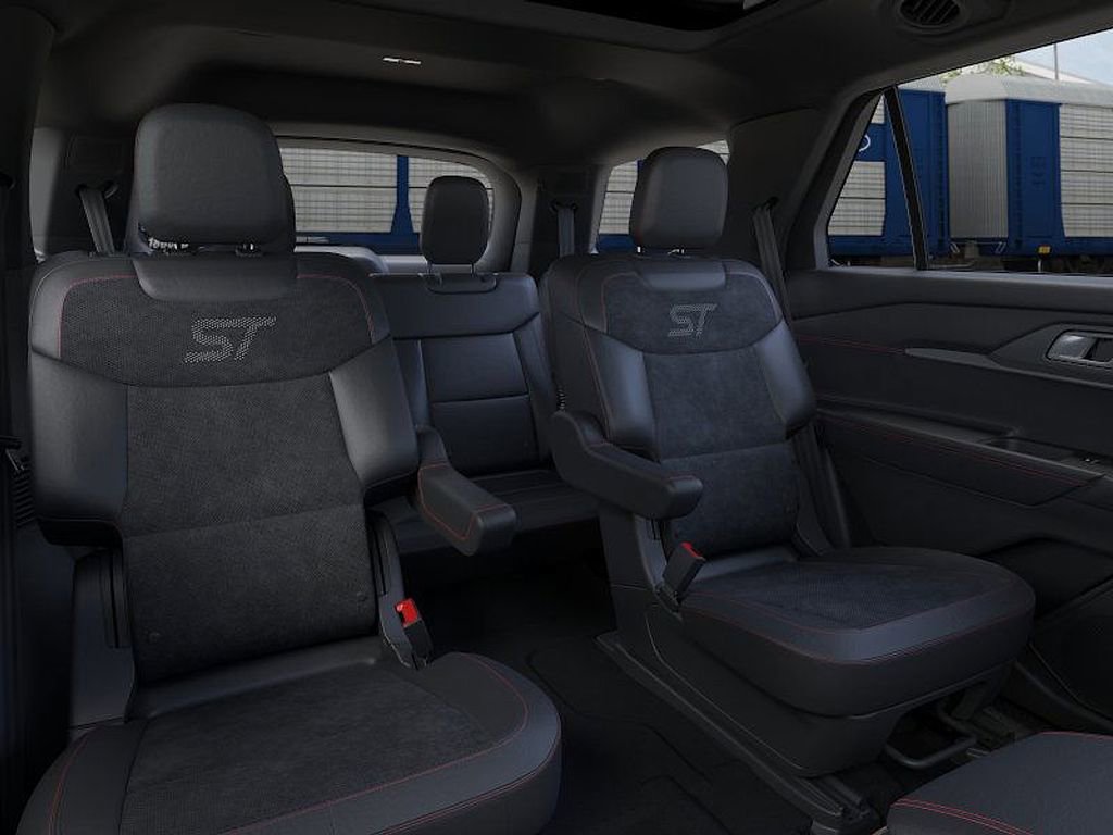 New 2026 Ford Explorer ST image 11
