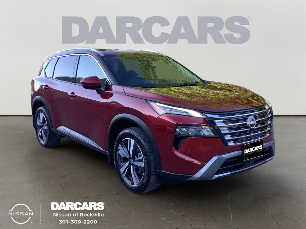 Used 2025 Nissan Rogue SL image 1