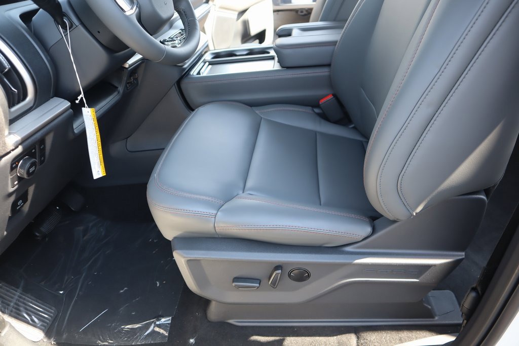 New 2025 Ford Expedition Max Active image 12