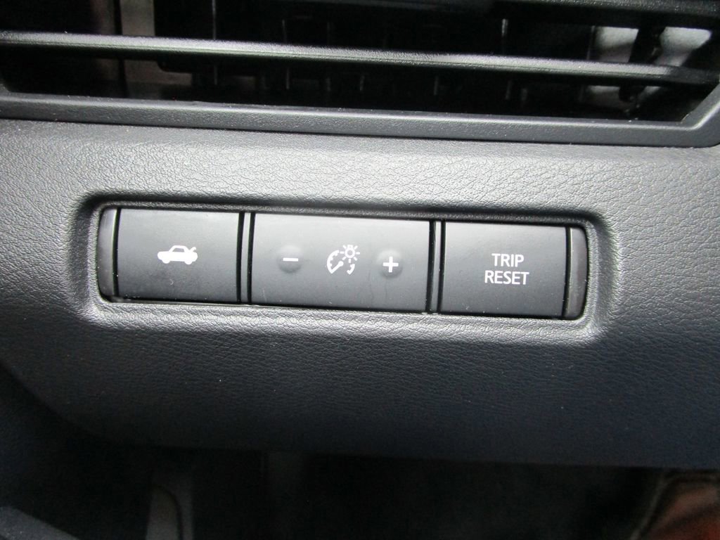 Used 2025 Nissan Altima 2.5 SV w/ SV Special Edition Package image 28