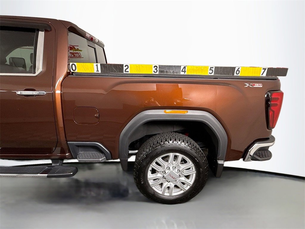 Used 2024 GMC Sierra 2500 SLT w/ SLT Premium Package image 31