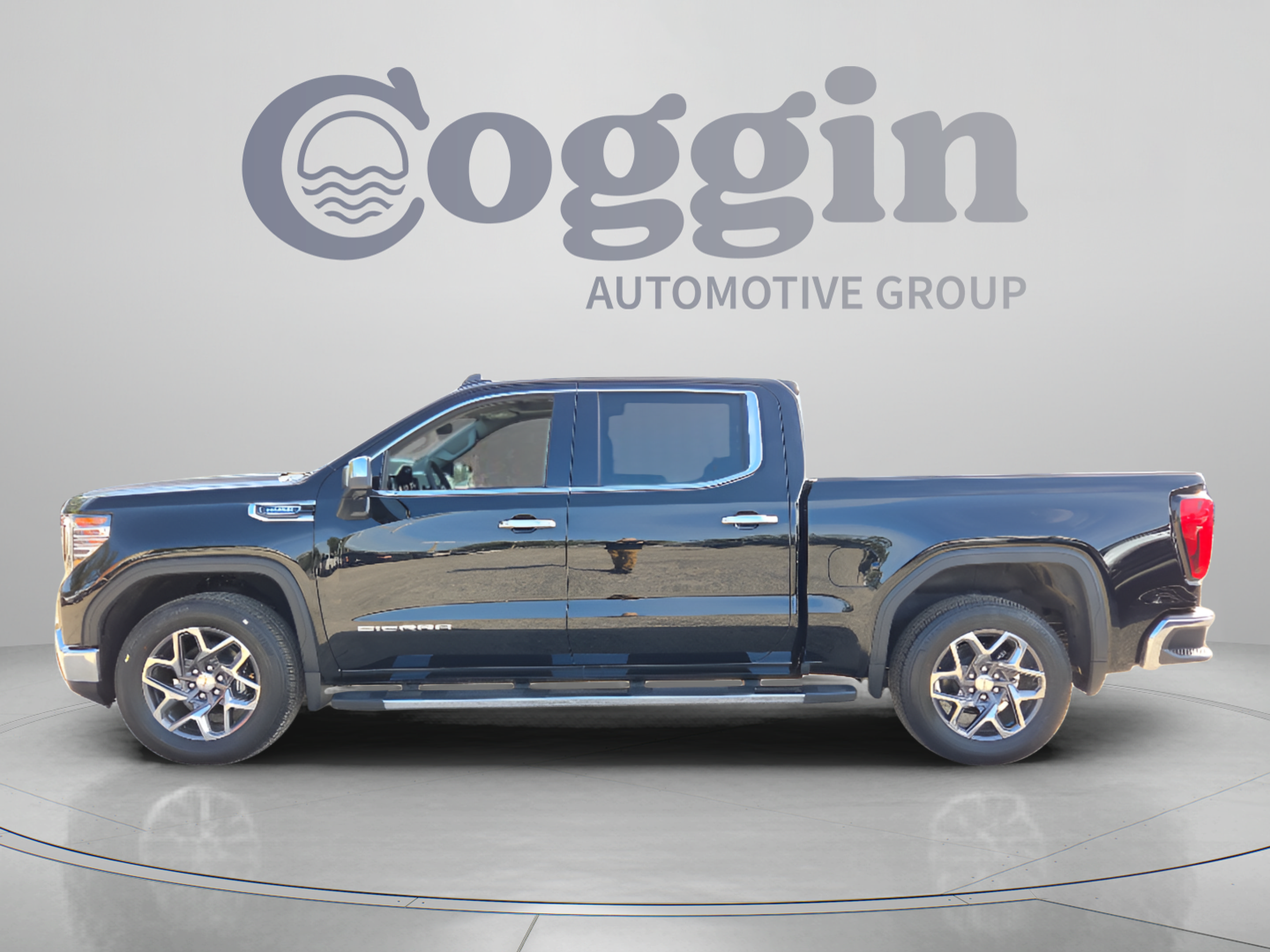 New 2026 GMC Sierra 1500 SLT w/ SLT Premium Plus Package RWD image 2