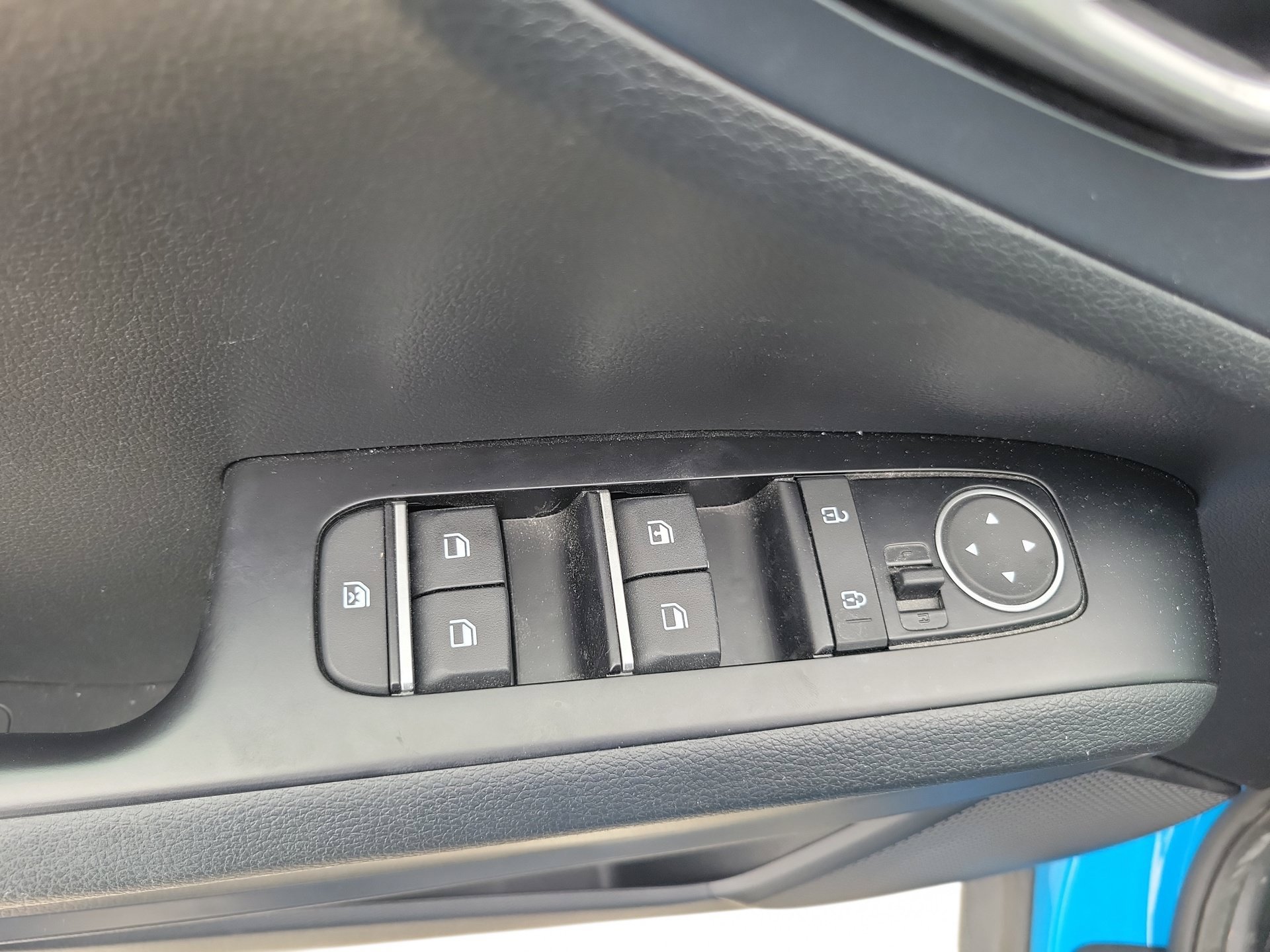 Used 2023 Kia Soul EX FWD image 16