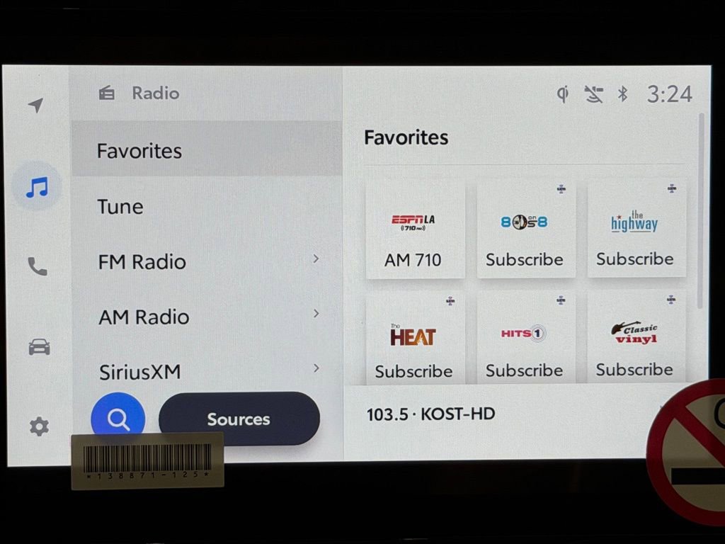 Used 2026 Toyota Camry LE image 30