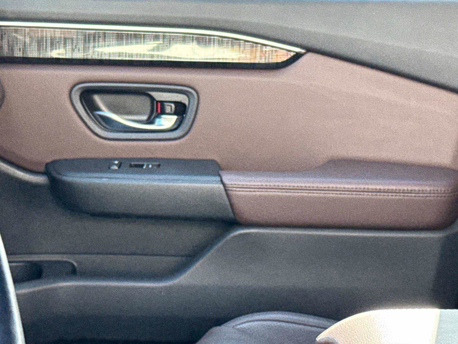 Certified 2024 Honda Pilot Elite image 24