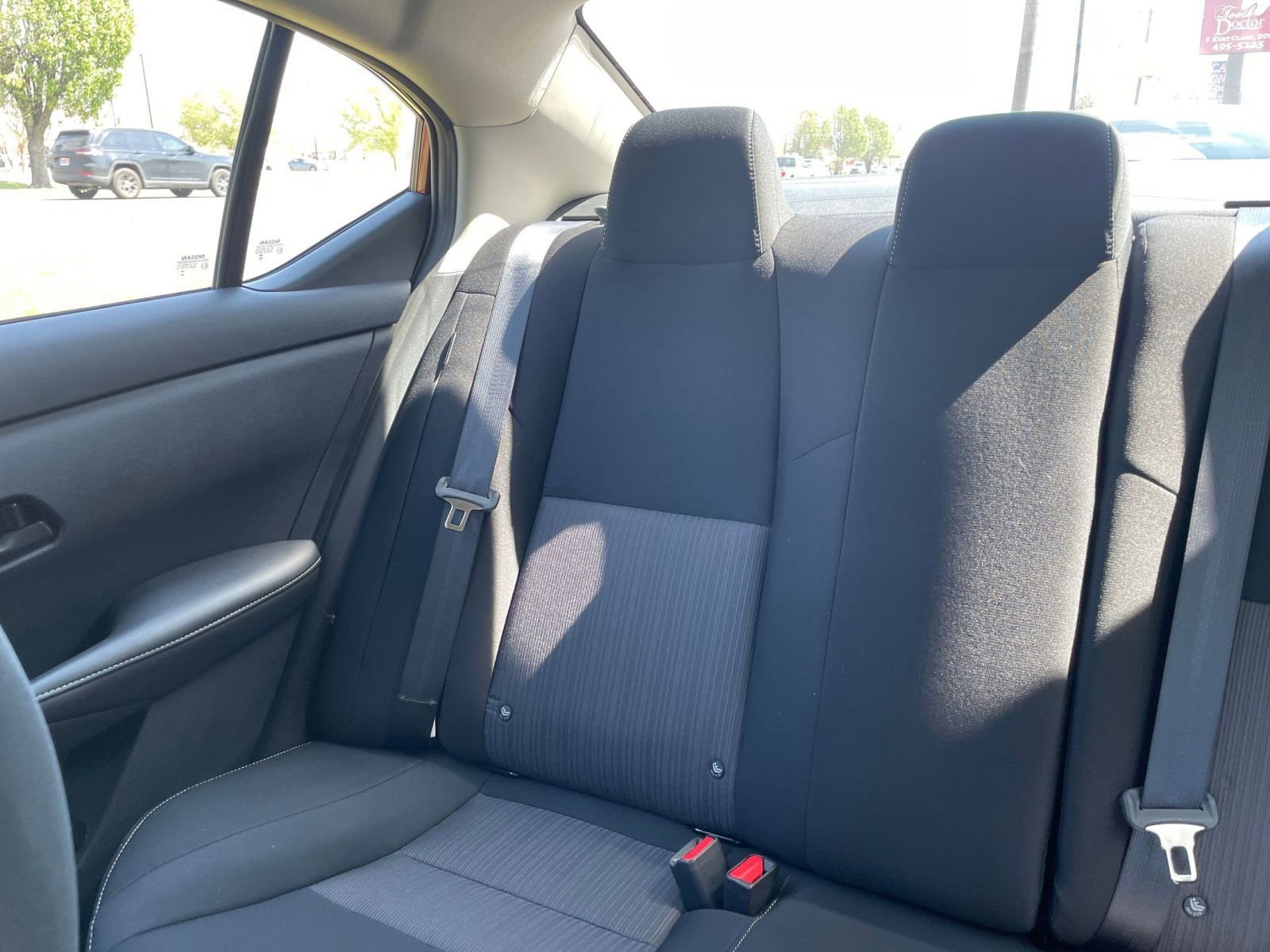 Used 2025 Nissan Sentra SV image 37