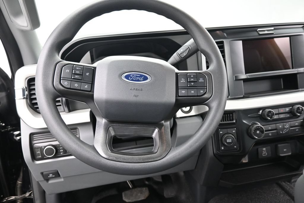 Used 2026 Ford F250 XL AWD/4WD image 13