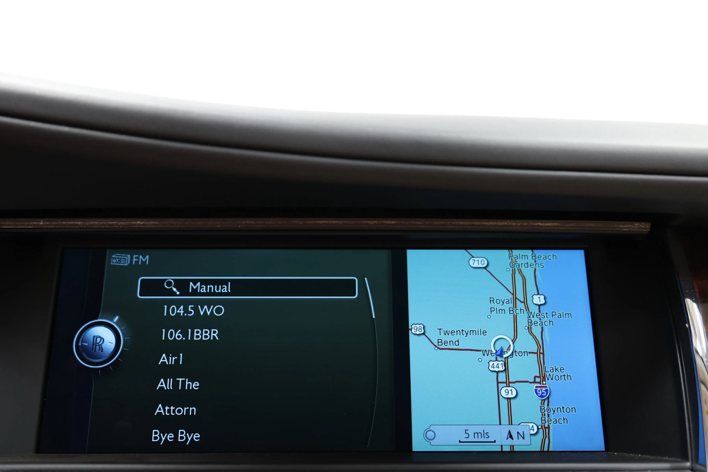 Used 2011 Rolls-Royce Ghost Sedan 4D image 27