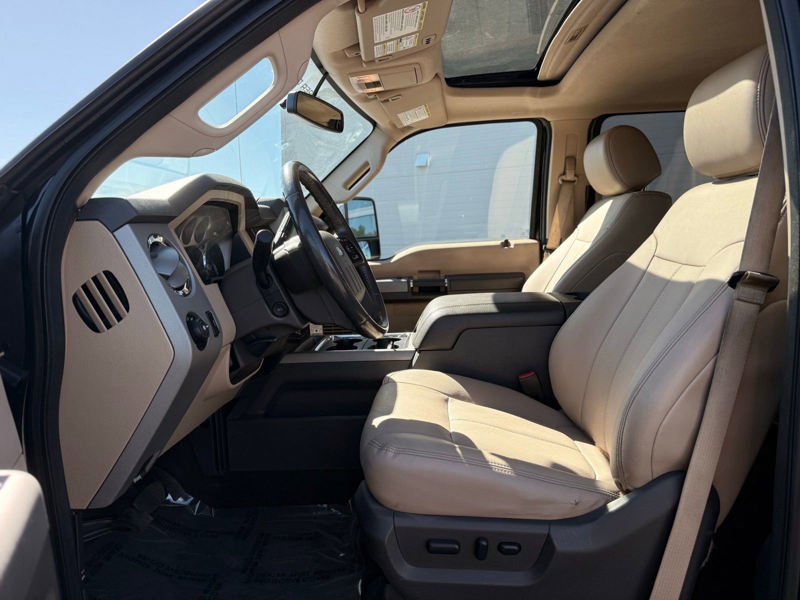 Used 2016 Ford F250 Lariat w/ Lariat Ultimate Package image 10