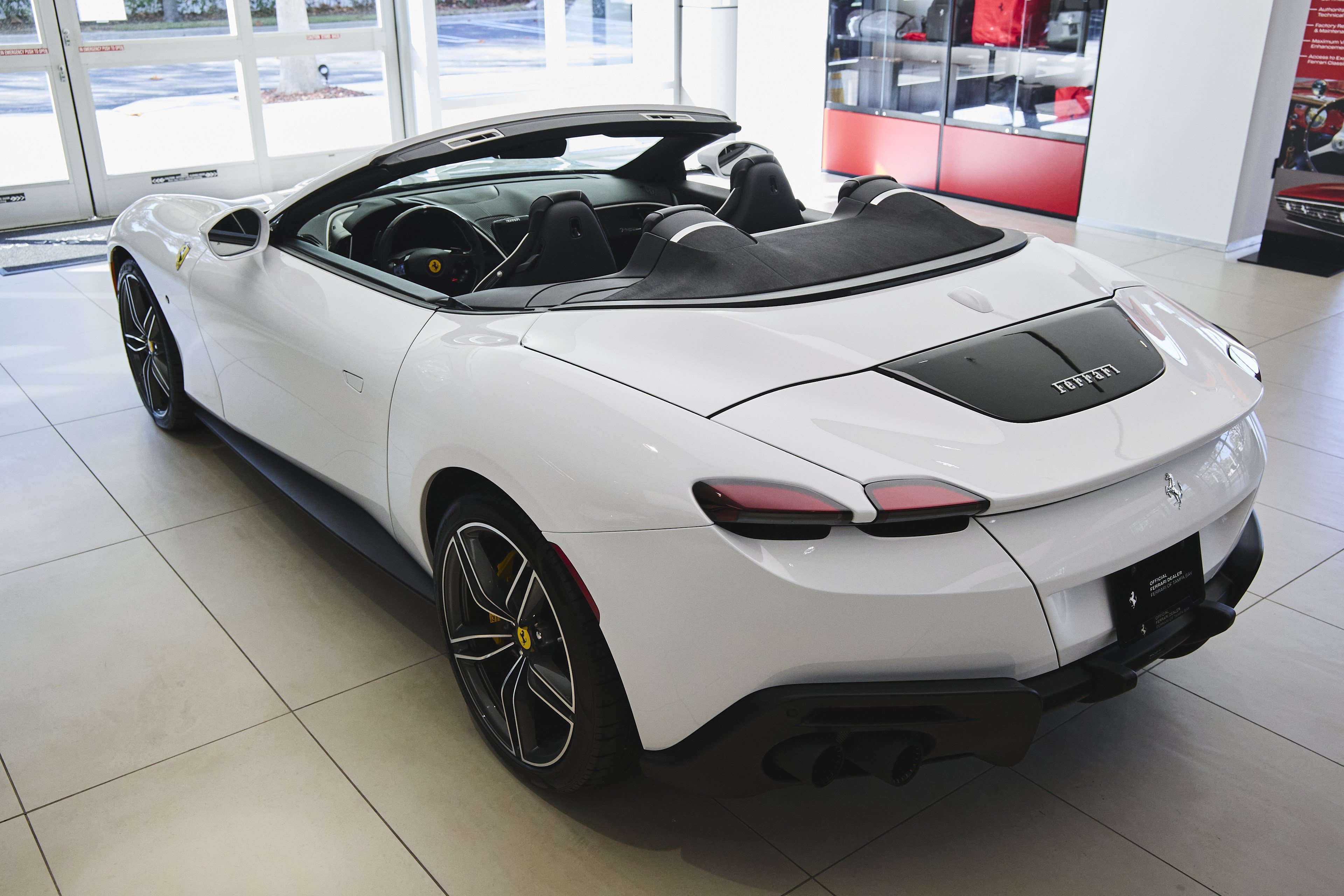 Used 2024 Ferrari Roma Spider RWD image 47