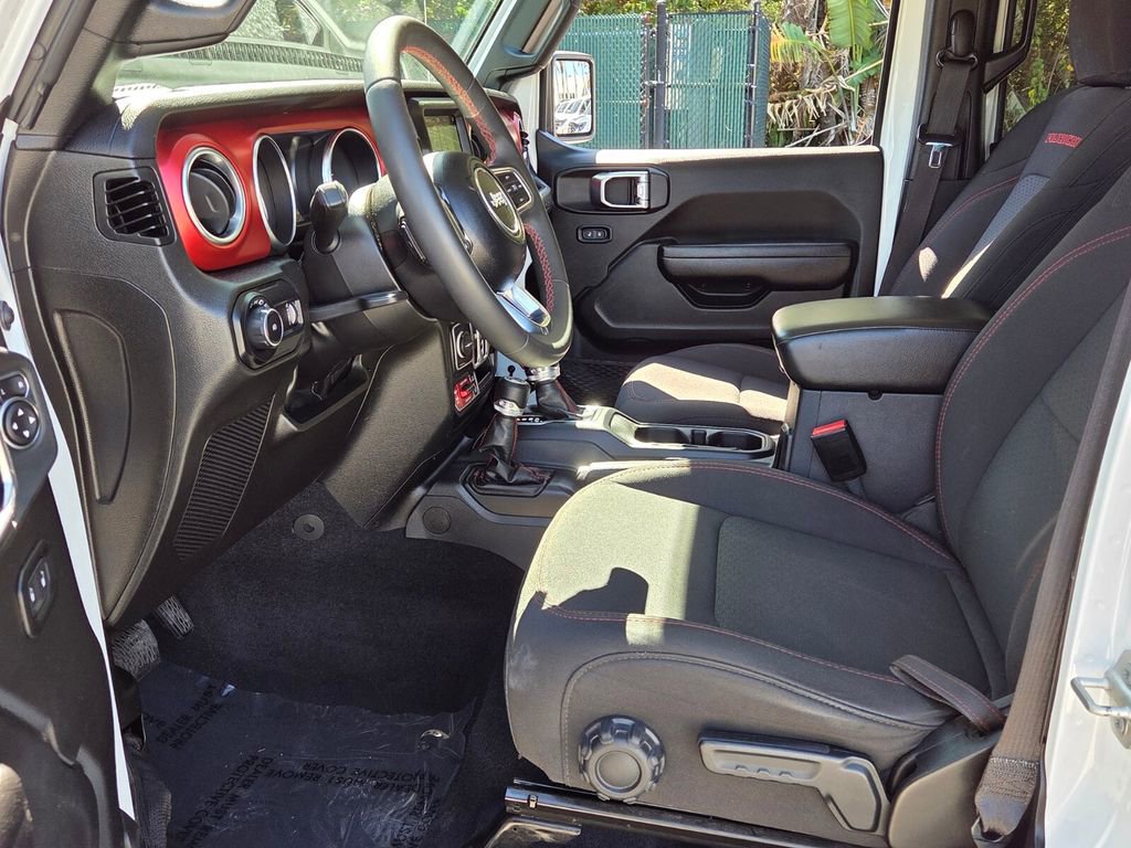 Used 2023 Jeep Wrangler Unlimited Rubicon image 9