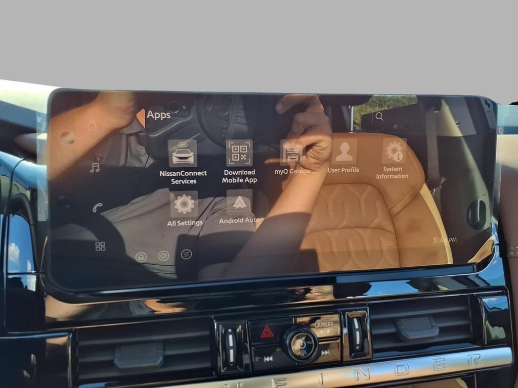 New 2026 Nissan Pathfinder Platinum AWD/4WD image 7
