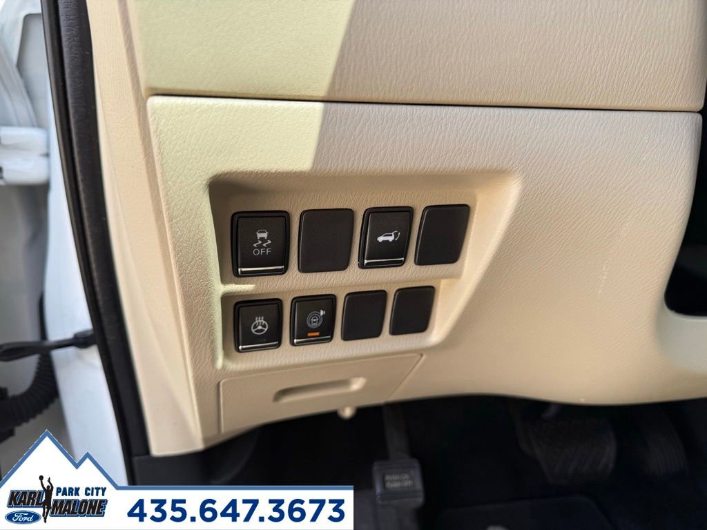 Used 2019 INFINITI QX60 Luxe w/ Essential Package FWD image 16